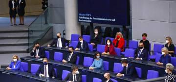 Bundestag’da da koronavirüs önlemleri sertleştirildi