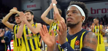 Fenerbahçe basketbolda Avrupa'da rakip tanımıyor