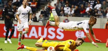 Fenerbahçe Frankfurt deplasmanından 1 puanla döndü Fenerbahçe Frankfurt deplasmanından 1 puanla döndü