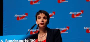 Frauke Petry AfD'den istifa edecek