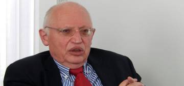 Verheugen yine Türkiye lehine konustu