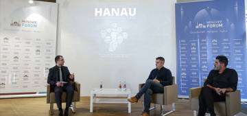 Hanau ırkçı terör saldırısı kurbanlarına Köln'de anma etkinliği Hanau ırkçı terör saldırısı kurbanlarına Köln'de anma etkinliği