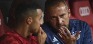 Hans Flick sezon sonuna kadar Münih’in başında kalacak