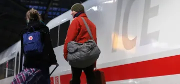 GDL grevi Almanya genelinde ulaşımı aksattı GDL grevi Almanya genelinde ulaşımı aksattı