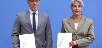 Almanya'da 2021'de 17 binden fazla çocuk istismarı vakası kayıtlara geçti Almanya'da 2021'de 17 binden fazla çocuk istismarı vakası kayıtlara geçti