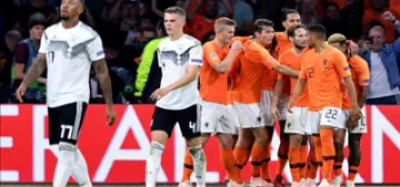 Almanya Hollanda’ya 3-0 yenildi