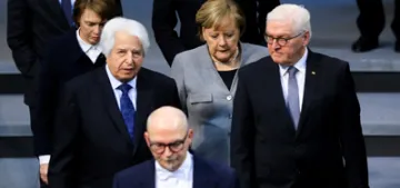 Nazi kurbanları Alman Meclisi’nde anıldı