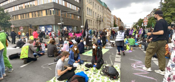Berlin’de hükümetin iklim politikası protesto edildi