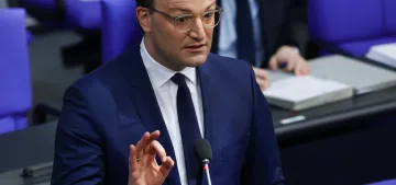 Bakan Spahn’ın basın özgürlüğüne müdahale girişimi tepki çekti Bakan Spahn’ın basın özgürlüğüne müdahale girişimi tepki çekti