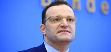 Almanya ilk etapta 100 milyon aşı tedarik edecek Almanya ilk etapta 100 milyon aşı tedarik edecek