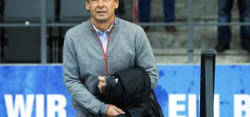 Jürgen Klinsmann görevinden istifa etti Jürgen Klinsmann görevinden istifa etti