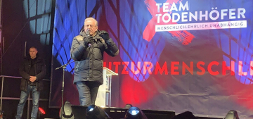 Todenhofer: "Cem Özdemir halkı kışkırtıyor"