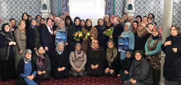 Köln’de Kadına Yönelik Şiddetle Mücadele Günü etkinliği