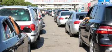 Bu yıl Kapıkule'de yoğunluk dikkat çekiyor Bu yıl Kapıkule'de yoğunluk dikkat çekiyor