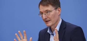 Omicron dalgası Almanya’ya ulaşacak