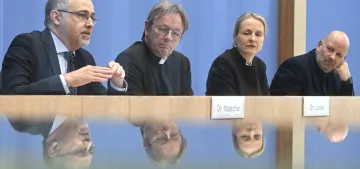 Almanya’da kiliseler İsrail'e silah ihracatı yapılmaması çağrısı yaptı