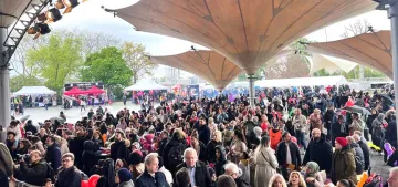 Köln‘de 23 Nisan coşkuyla kutlandı Köln‘de 23 Nisan coşkuyla kutlandı