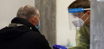 Almanya'da günlük vaka sayıları artıyor Almanya'da günlük vaka sayıları artıyor