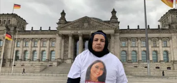 Bundestag önünde PKK’nın kaçırdığı kızı için eylem yaptı