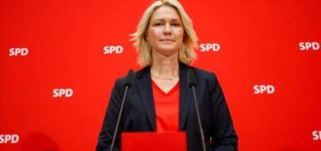 Manuela Schwesig SPD genel başkanlığını bıraktı