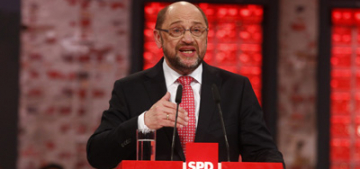 MArtin Schulz büyük koalisyon icin delegelerin karsisinda