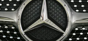 Mercedes saatte95 kilometre hıza kadar otomatik sürüş onayı aldı Mercedes saatte 95 kilometre hıza kadar otomatik sürüş onayı aldı