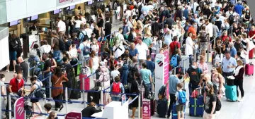 Almanya havalanlarına ülke dışından işçi getirmeye hazırlanıyor