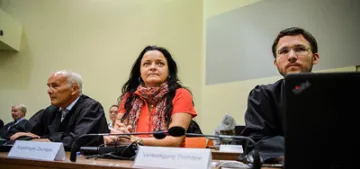 NSU davasinda savcılık Zschaepe‘ye ömür boyu hapis istedi NSU davasinda savcılık Zschaepe‘ye ömür boyu hapis istedi