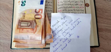 Odasında kaldıkları öğrencilere 400 Euro bıraktılar