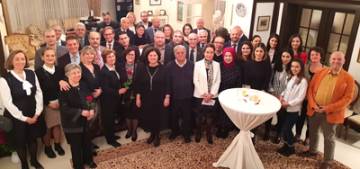 Düsseldorf'ta Öğretmenler Günü’nde Türkçe’ye özel vurgu Düsseldorf'ta Öğretmenler Günü’nde Türkçe’ye özel vurgu