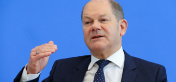 Bakan Scholz’dan kamu borcu açıklaması