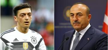 Çavuşoğlu, Mesut Özil ile telefonda görüştü Çavuşoğlu, Mesut Özil ile telefonda görüştü