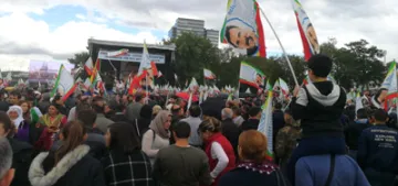 PKK Köln'de yasak olmasina ragmen gösteri yapti PKK Köln'de yasak olmasina ragmen gösteri yapti