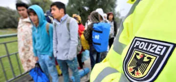 Almanya genç mültecilerin yaşını ultrasonla tespit etmek istiyor Almanya genç mültecilerin yaşını ultrasonla tespit etmek istiyor