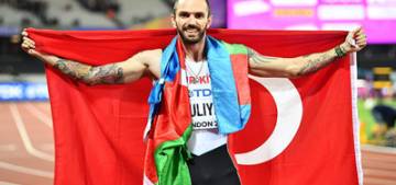 Ramil Guliyev 200 metre yarisinda dünya sampiyonu olarak tarih yazdı Ramil Guliyev 200 metre yarisinda dünya sampiyonu olarak tarih yazdı