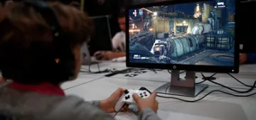 Sanal oyunlarin cocuklarin kisiligine etkisi Sanal oyunlarin cocuklarin kisiligine etkisi