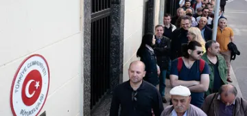 Bayramın ilk günü 105 binden fazla oy kullanıldı