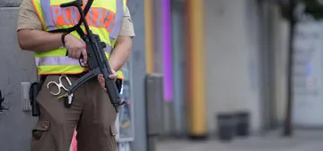 İsviçre PKK'lı teröristi Almanya'ya iade edecek İsviçre PKK'lı teröristi Almanya'ya iade edecek