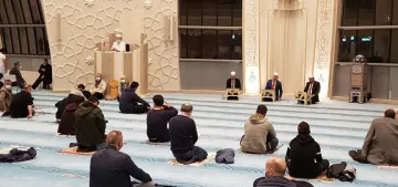 Teravih namazı salgın nedeniyle 8 rekat kılınacak