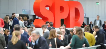 SPD üyeleri koalisyon oylamasına başladı