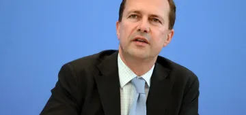 Aşı randevusuna gitmeyenlere yaptırım talebi kabul edilmedi Aşı randevusuna gitmeyenlere yaptırım talebi kabul edilmedi