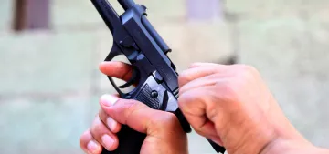 Almanya’da kayıp veya çalıntı silah sayısı 47 bin 335 Almanya’da kayıp veya çalıntı silah sayısı 47 bin 335