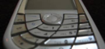 Suyla çalışan cep telefonu Suyla çalışan cep telefonu