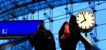 Almanya'da toplu taşımada uyarı grevi yapılacak Almanya'da toplu taşımada uyarı grevi yapılacak