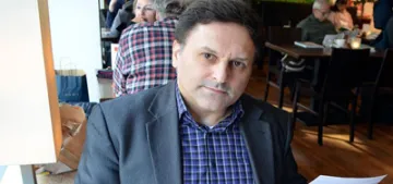 Afrin operasyonuna destek mitingine katilan CDU'lu milletvekili hedef gösterildi Afrin operasyonuna destek mitingine katilan CDU'lu milletvekili hedef gösterildi