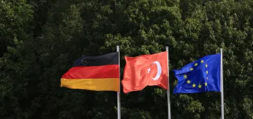 Almanya’dan Türkiye’ye mülteci mutabakatı konusunda övgü