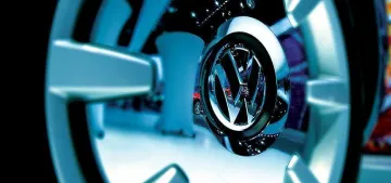 Volkswagen‘de üretime koronavirüs arası