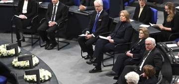 Holokost kurbanları için Bundestag’da anma etkinliği