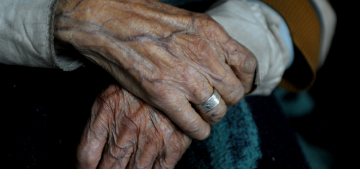 65 yaş üzerindeki her 3 kişiden birinde işitme kaybı görülüyor