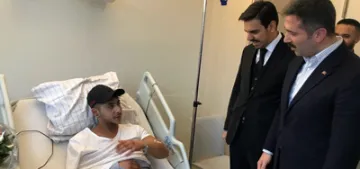 YTB Başkanı Hanau’daki acılı aileleri Erdoğan ile görüştürdü